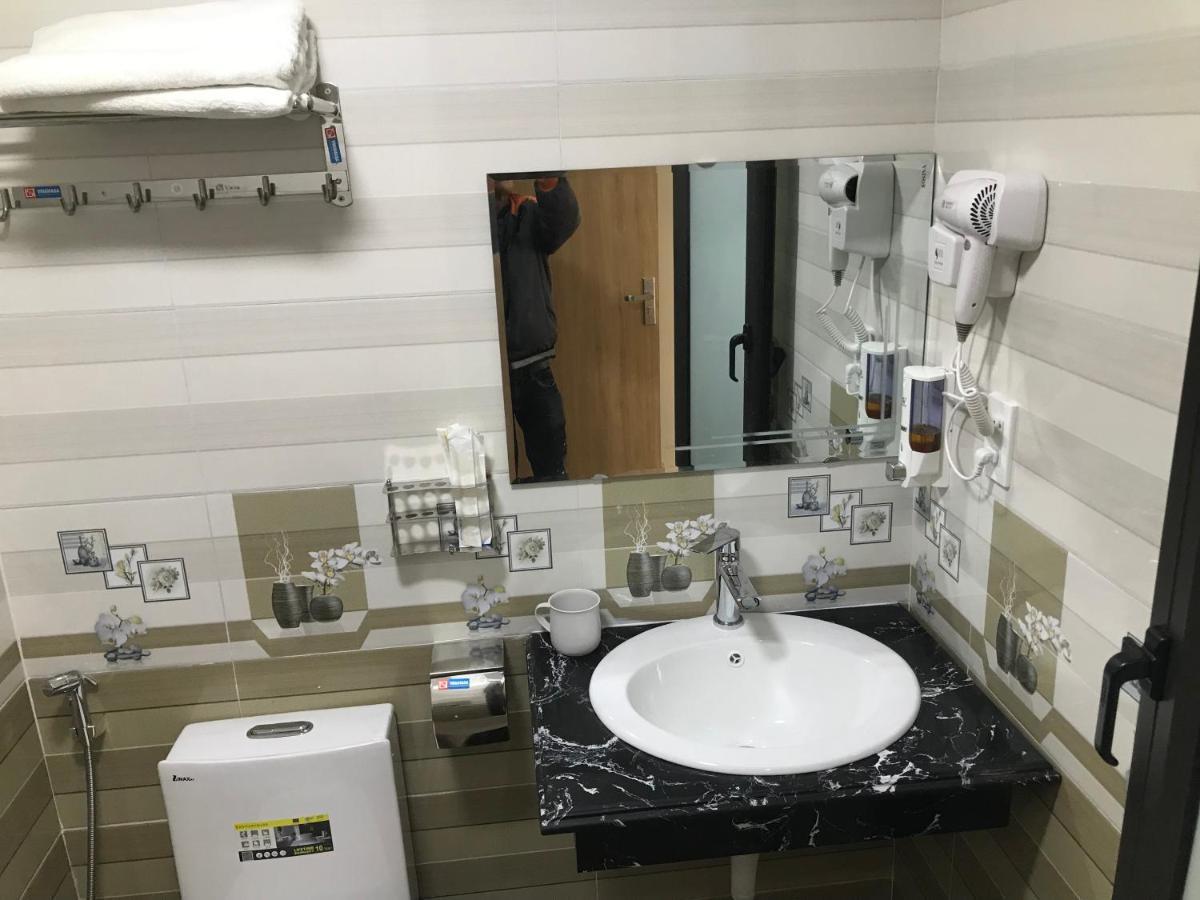 Anh Nhu Hotel Chan Chau エクステリア 写真