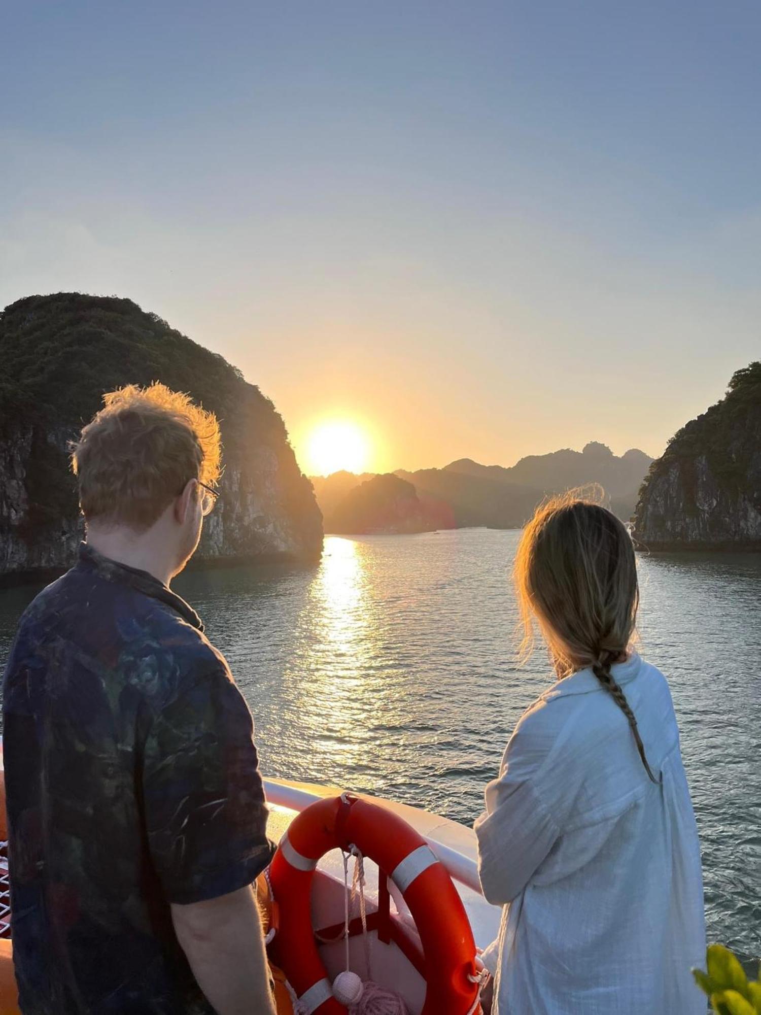 Anh Nhu Hotel Chan Chau エクステリア 写真