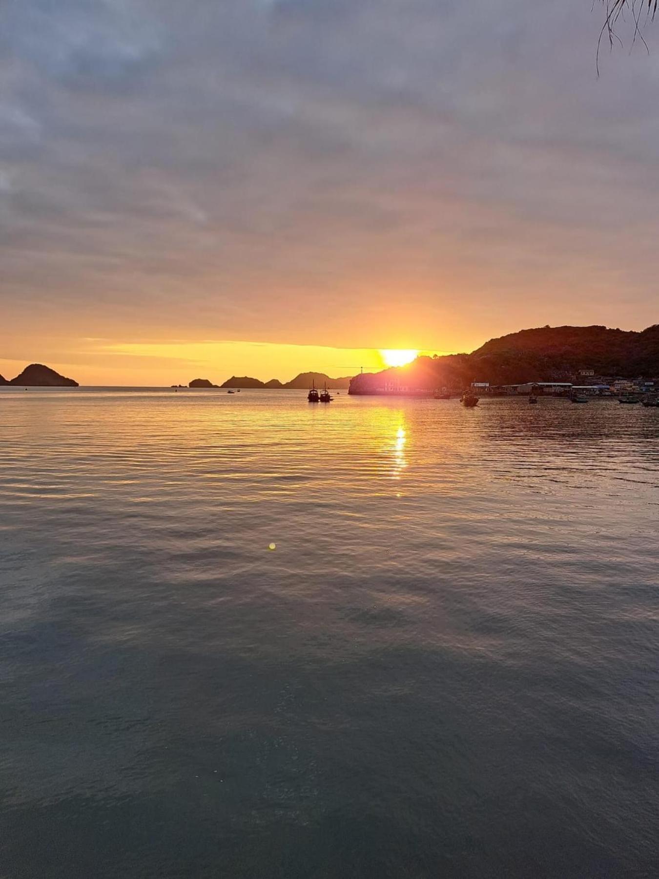 Anh Nhu Hotel Chan Chau エクステリア 写真
