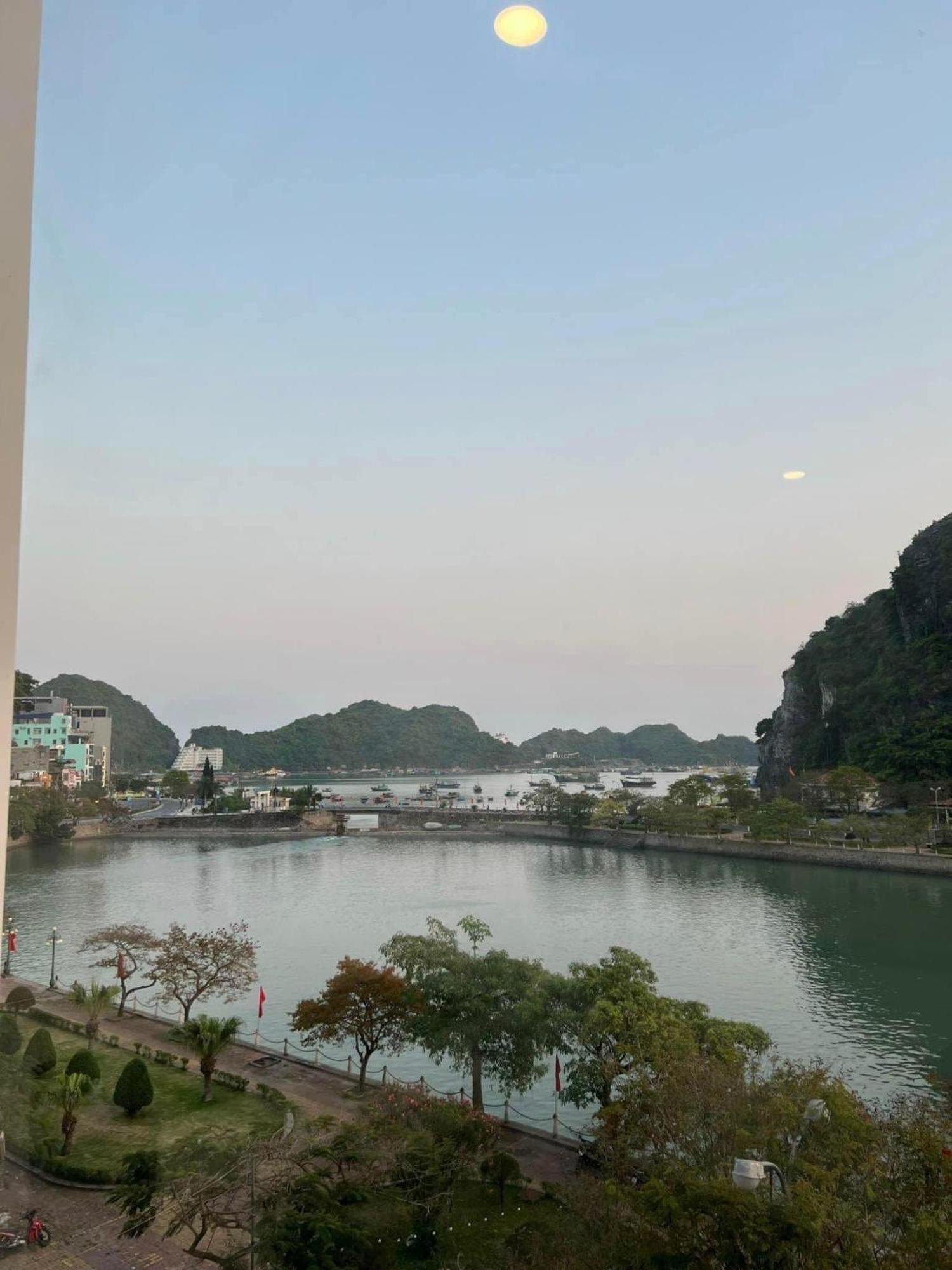Anh Nhu Hotel Chan Chau エクステリア 写真